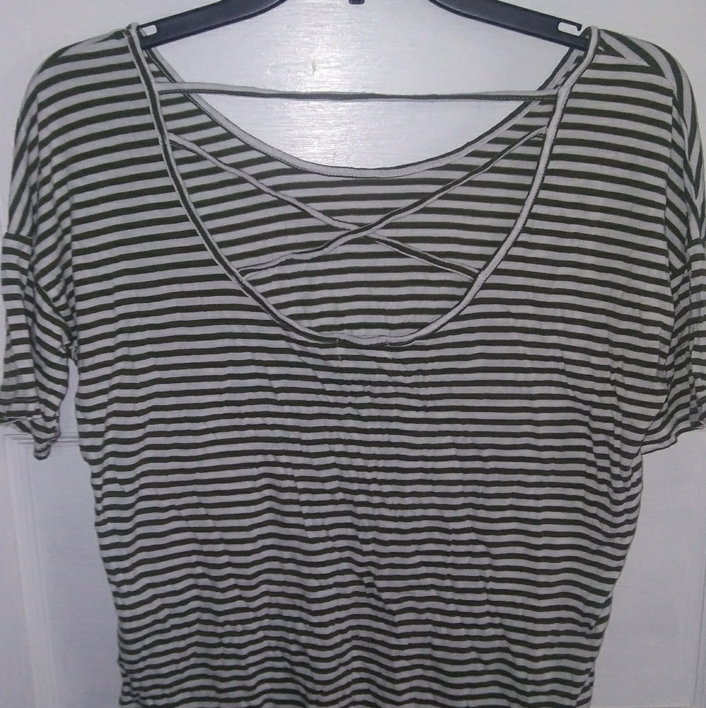 Striped t-shirt - Picture 2 of 2